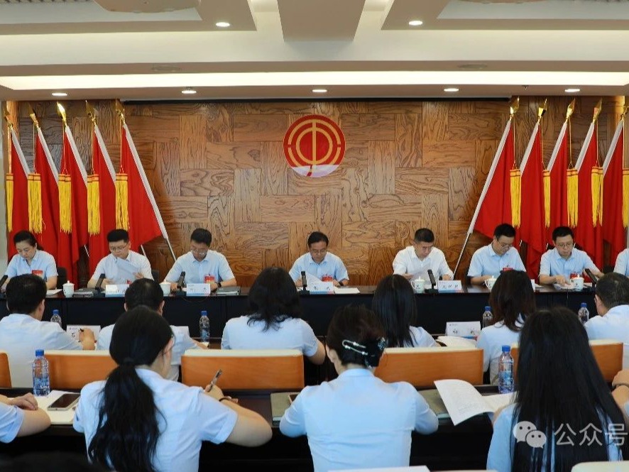 凝心聚力谋发展 奋力建功新时代——AK官方网站_AK（中国）
召开第二次工会会员代表大会