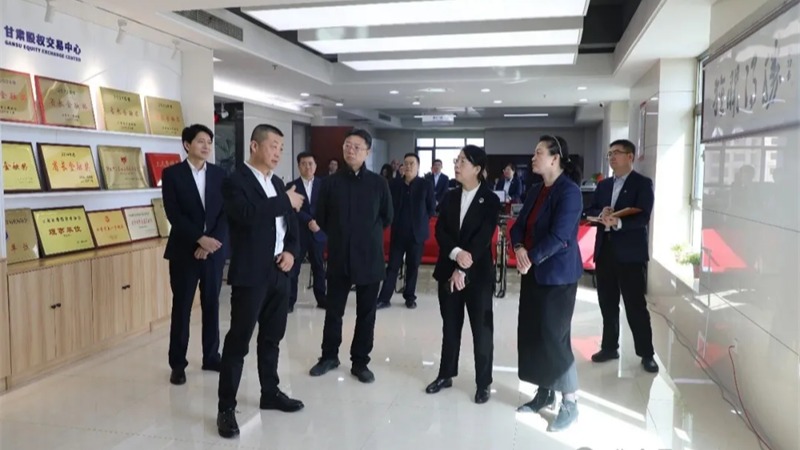 新春走访鼓干劲 凝心聚力启新程——AK官方网站_AK（中国）
开展新春走访慰问活动